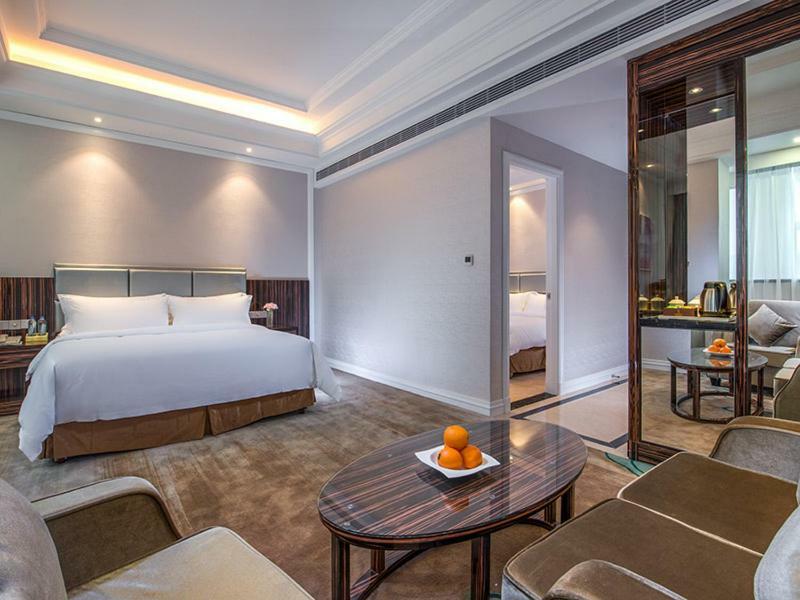 Vienna International Hotel Guangdong Puning Sqaure Εξωτερικό φωτογραφία