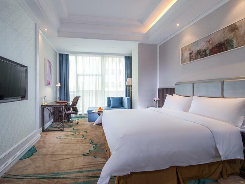 Vienna International Hotel Guangdong Puning Sqaure Εξωτερικό φωτογραφία